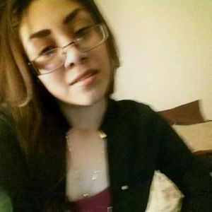 Meet your Posher, Karina